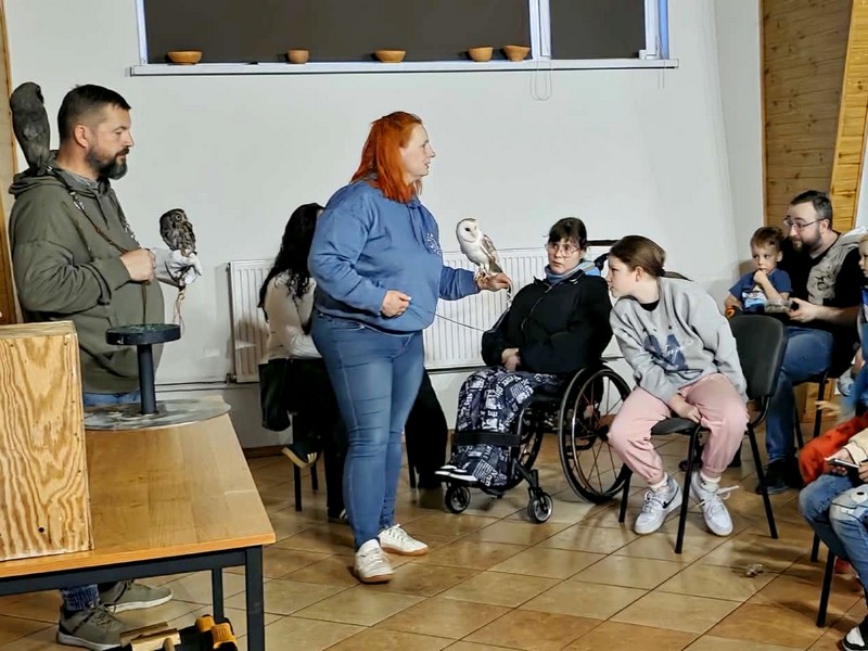 a5465415-8ff0-4fac-9a97-e6eea3c55363 (1)