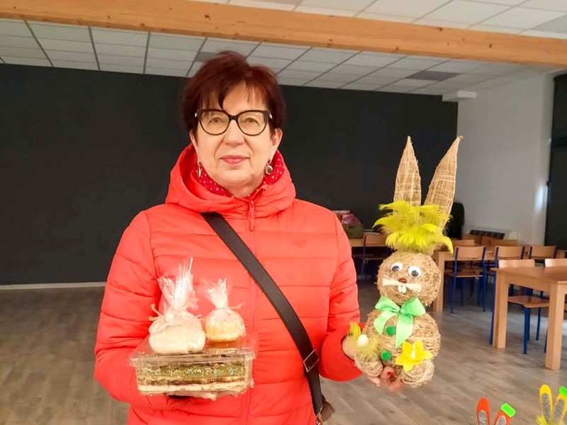 ccdf8609-50e7-49c4-b0a9-4196d01ff4fa