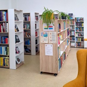 GODZINY OTWARCIA GMINNEJ BIBLIOTEKI PUBLICZNEJ W KARNICACH I FILII GBP W CERKWICY